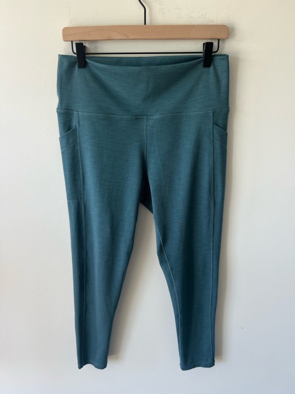 prAna Becksa 7/8 Legging - Women's in Mirage Heather size XL - Picture 4 of 11